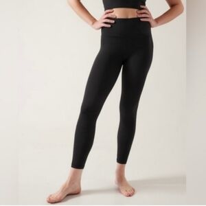 Athleta 7/8 Transcend Leggings